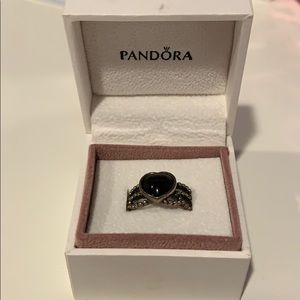 Pandora Ring